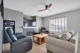 19 Oxley Close - Photo 7