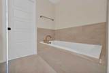 229 Calhoun Crescent - Photo 30