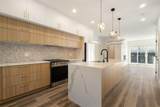 2426 25 Avenue - Photo 13