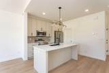 60 Emmett Crescent - Photo 9
