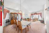 107 Hampshire Close - Photo 2