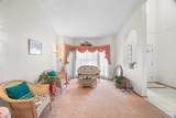 107 Hampshire Close - Photo 3