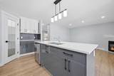 38 Saddleland Crescent - Photo 17