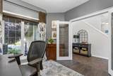 11 Chapala Square - Photo 18