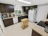 2214 22 Street - Photo 2