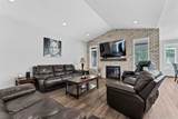 215 Hamptons Crescent - Photo 5