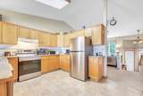 418 1 Avenue - Photo 10