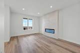 15445 45 Street - Photo 3