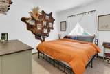 136 Allen Crescent - Photo 16