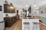 136 Allen Crescent - Photo 8