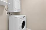 1717 60 Street - Photo 3