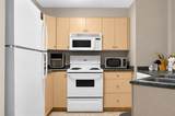 1717 60 Street - Photo 9
