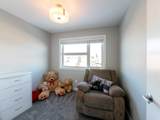 356 Westgate Crescent - Photo 35