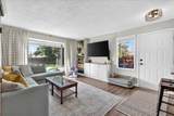 227 Lynnwood Drive - Photo 4