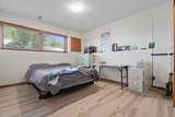 906 7 Street - Photo 39