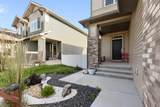 158 Amery Crescent - Photo 3