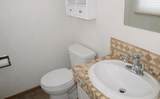 1121 Lakemount Boulevard - Photo 10