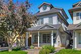 532 54 Avenue - Photo 1