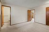 163 Lake Sylvan Close - Photo 17