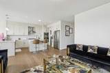 375 Corner Meadows Avenue - Photo 10