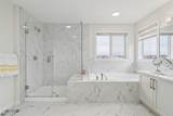 375 Corner Meadows Avenue - Photo 30