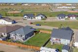 6921 Meadowview Close - Photo 5