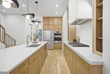 114 7 Avenue - Photo 17
