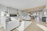 49 Rockhaven Green - Photo 2