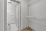 70 Royal Oak Plaza - Photo 18