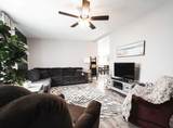 10705 101 Avenue - Photo 5