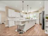 521 12th Avenue - Photo 9
