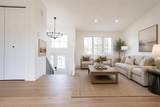 1029 7 Avenue - Photo 4