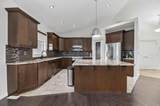 17 Viceroy Crescent - Photo 5