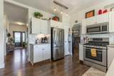 325 8 Avenue - Photo 12