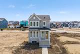 2112 152 Avenue - Photo 1