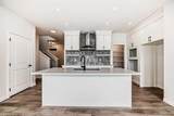 310 Montrose Crescent - Photo 11