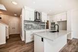 310 Montrose Crescent - Photo 13