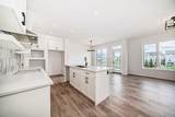 310 Montrose Crescent - Photo 14