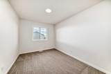 310 Montrose Crescent - Photo 35