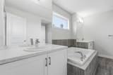 15 Lawrence Green - Photo 23