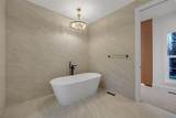 2824 31 Street - Photo 29