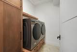 2824 31 Street - Photo 31