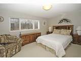 2758 85 Street - Photo 14