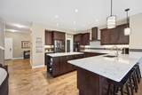 250 Evansglen Drive - Photo 2