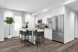 210 18 Avenue - Photo 6