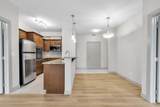 70 Royal Oak Plaza - Photo 9
