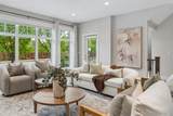 512 Memorial Drive - Photo 5