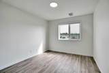 300 Edwards Way - Photo 14