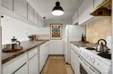 221 6 Avenue - Photo 4