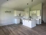 8 Henner's Place - Photo 14